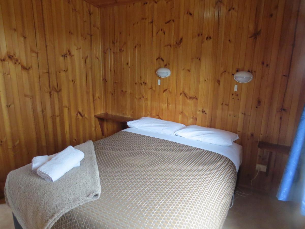 Captain Cook Holiday Park Adventure Bay Extérieur photo